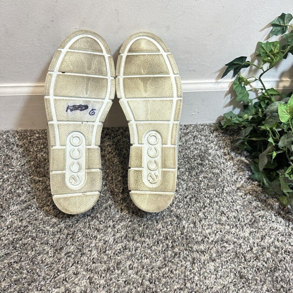 Ecco Bella Women's Size US 8 Shoes Taupe Leather Slip On Loafers - Picture 6 of 7